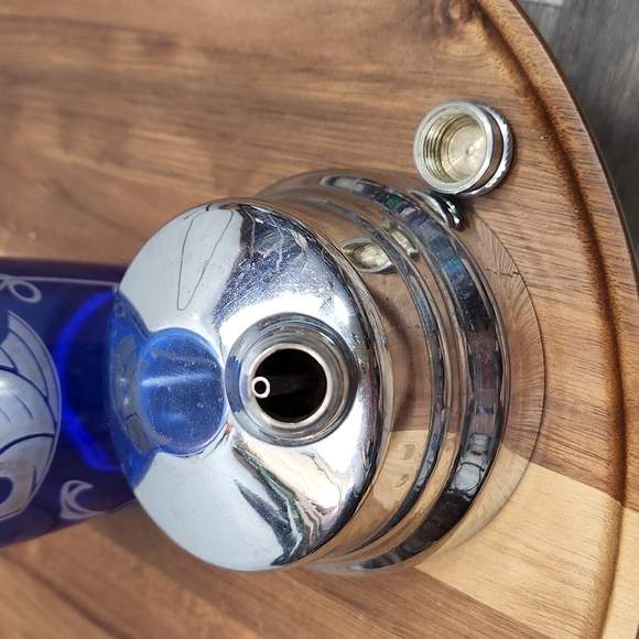 Vintage Hazel Atlas Cobalt and White Fish Cocktail Shaker - Picture 8 of 9